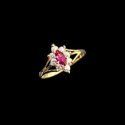 Bague Fleur Pierres Blanche et Fuchsia Oval