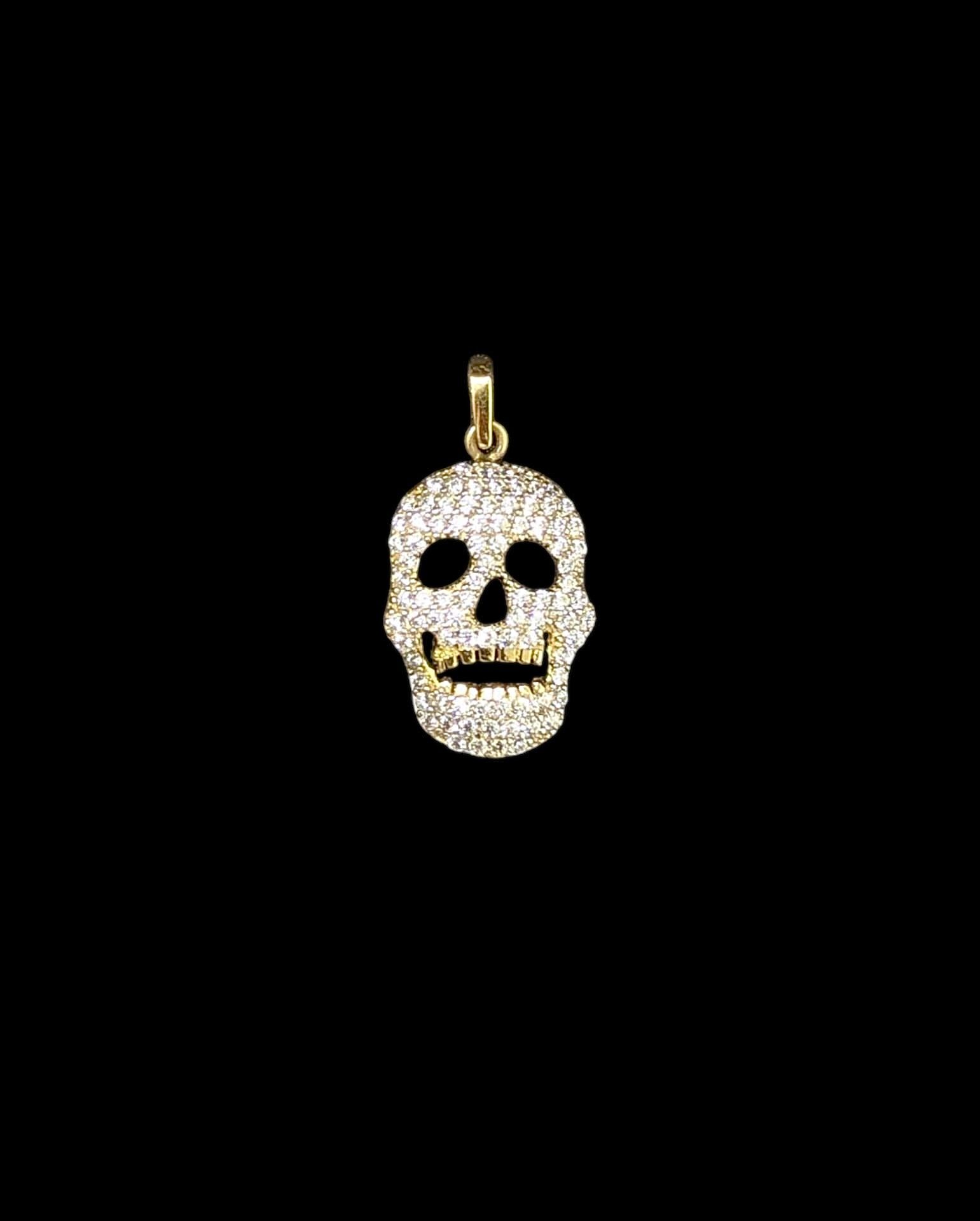 Pendentif Tête de mort et zircons