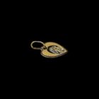 Pendentif coeur vierge.