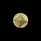 Pyramide-contour-soleil-decoupe-grec-face-