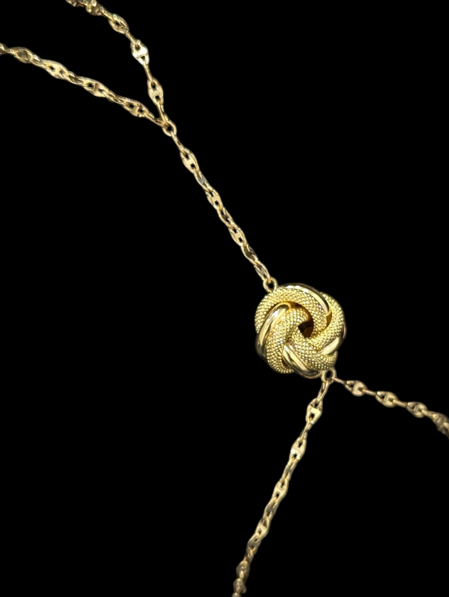 Parure de main noeud